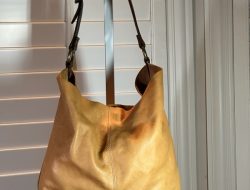 Lucky Hobo Bag Product 90